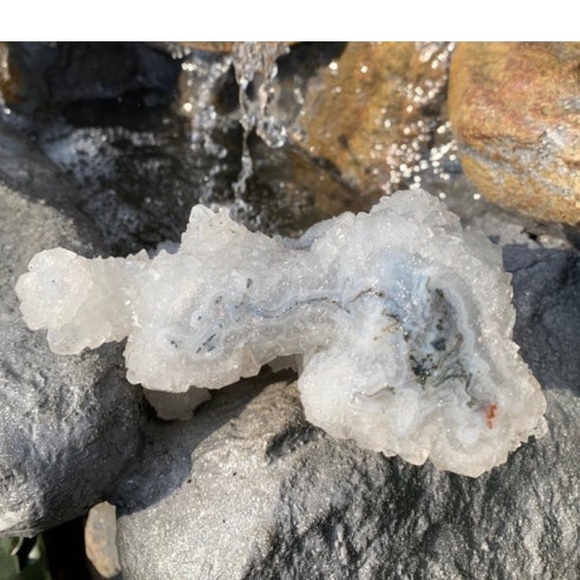 Large Apophyllite Crystal Stalactite towers - Picture 6 of 9